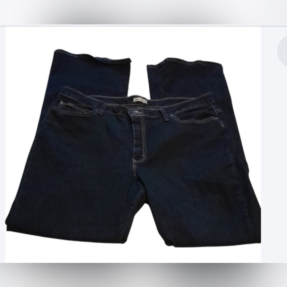 Lee Jeans - Picture 2 of 6